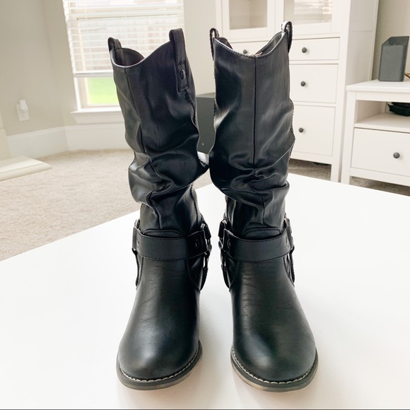 Refresh Black Cowboy Boot - Picture 4 of 9